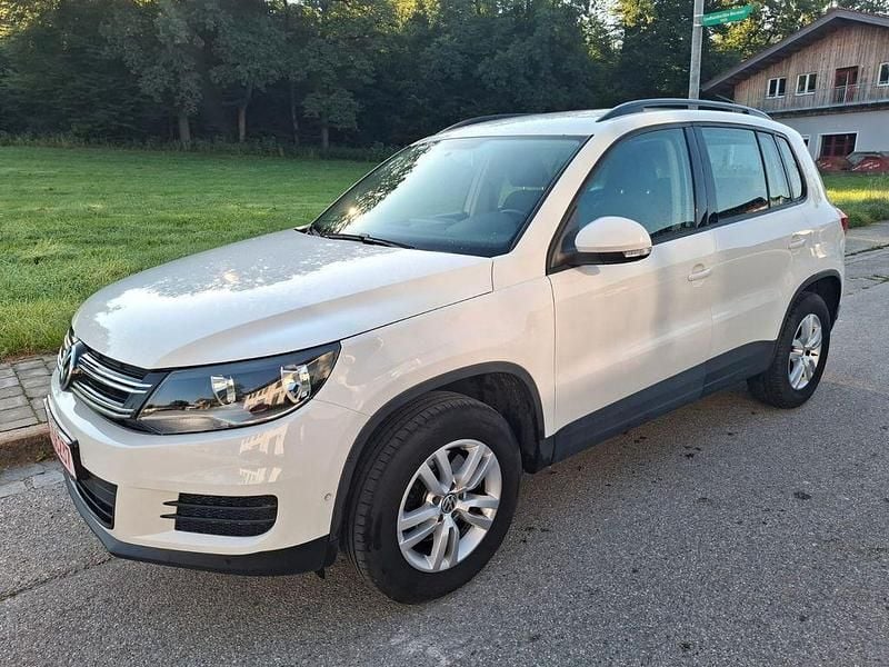 Weiß Gebraucht 2012 VW Tiguan Trendline SUV | 5.800 € (Guter Preis) - Bild 1/4