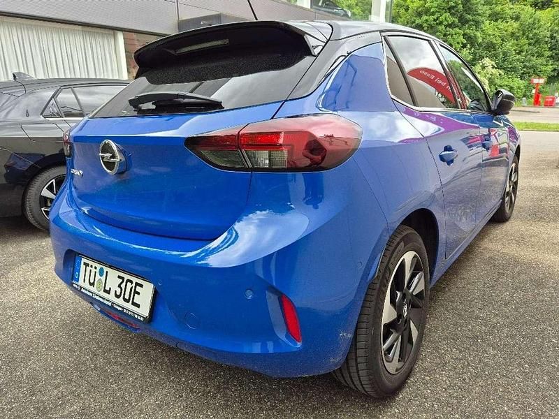 Gebraucht Opel Corsa-e Elegance 100 kW (136 PS) 2023 Voltaik blau Kleinwagen