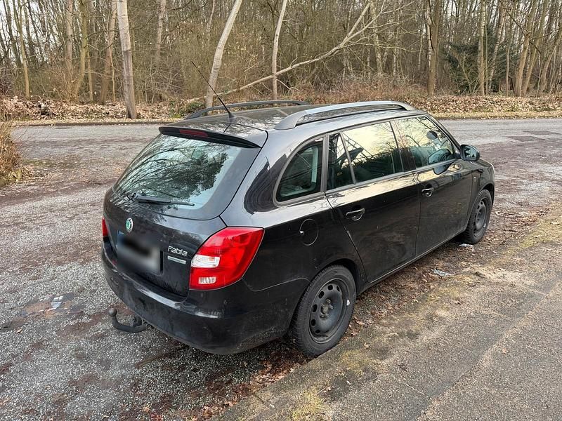 Gebraucht Skoda Fabia 75 PS (55 kW) 2011 Schwarz Kombi