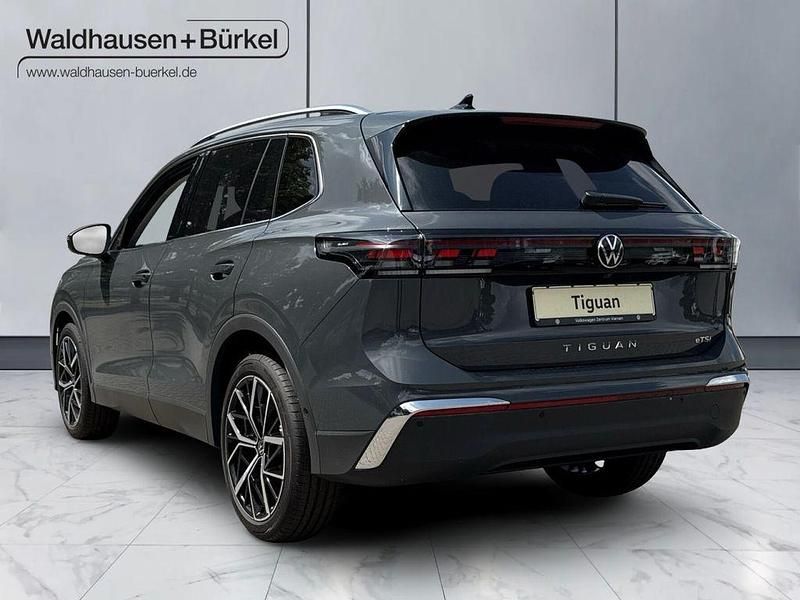 Neu VW Tiguan Elegance 150 PS (110 kW) 2025 Grau SUV