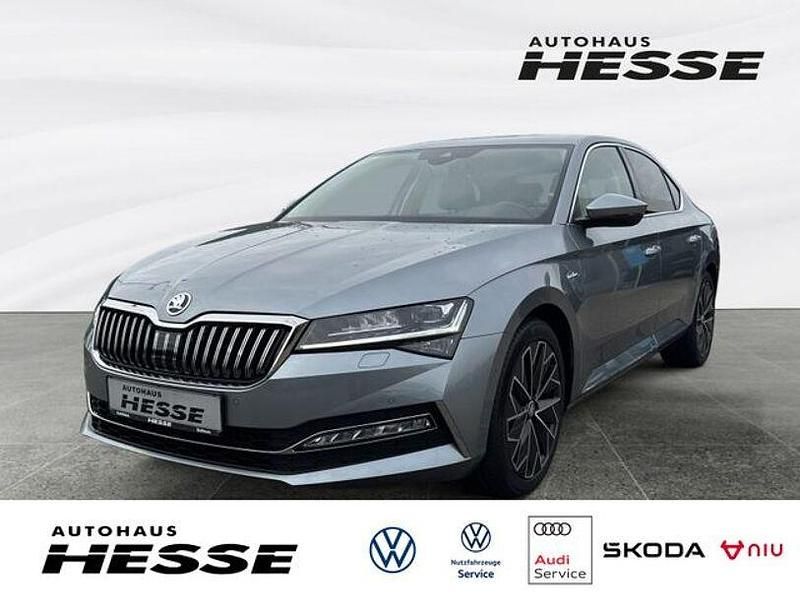 Silber Gebraucht 2019 Skoda Superb LAURIN & KLEMENT Limousine | 27.930 € (Guter Preis) - Bild 1/4