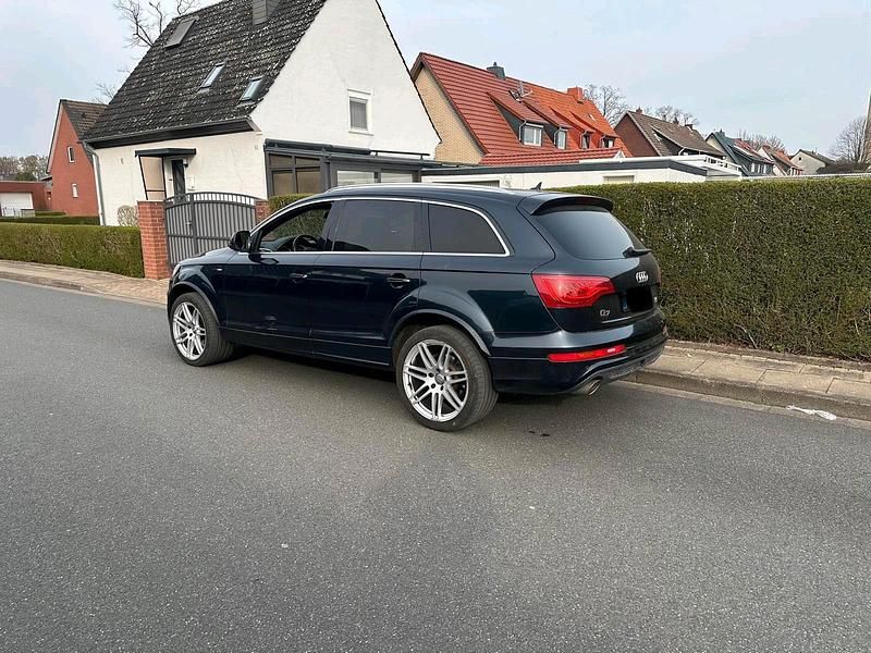 Gebraucht Audi Q7 245 PS (180 kW) 2013 Schwarz SUV