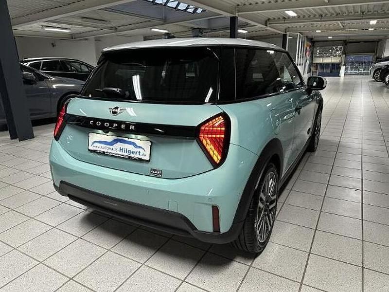 Gebraucht Mini Cooper Classic 156 PS (114 kW) 2024 Andere Kleinwagen