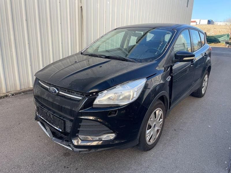 Gebraucht Ford Kuga Trend 150 PS (110 kW) 2013 Schwarz SUV