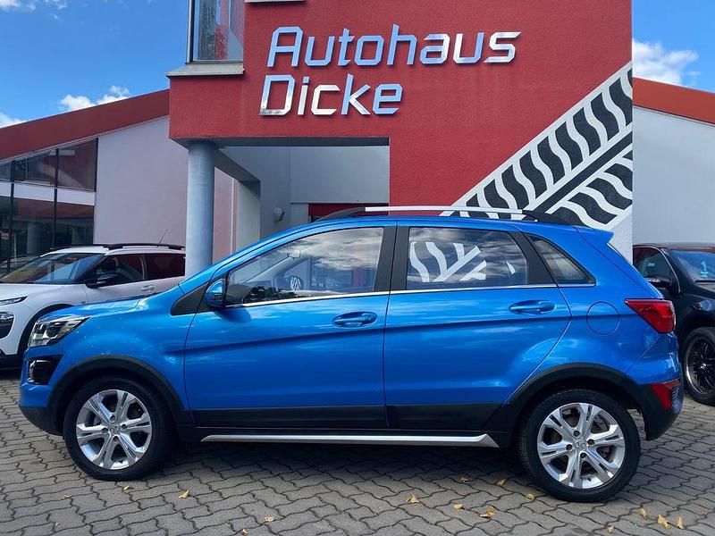 Gebraucht Baic X25 111 PS (81 kW) 2019 Blau SUV