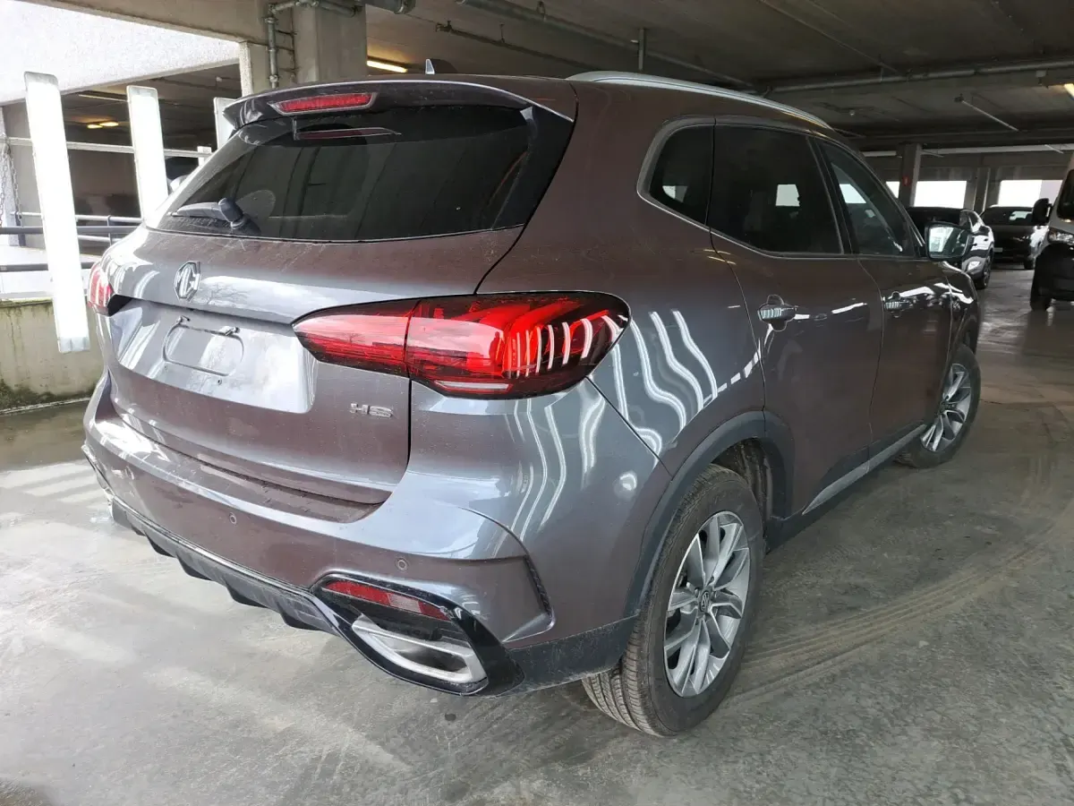 Gebraucht MG HS Comfort 162 PS (119 kW) 2024 Grau (iron oxide grey) SUV