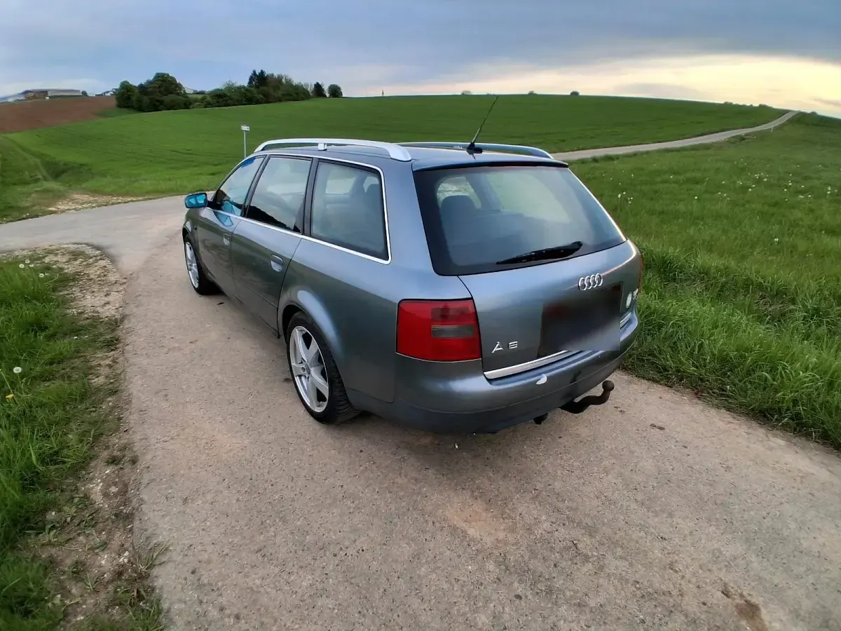 Gebraucht Audi A6 165 PS (121 kW) 1998 Grau Kombi