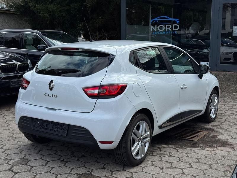 Gebraucht Renault Clio IV 90 PS (66 kW) 2019 Weiß Limousine