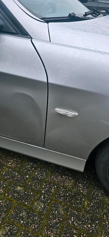 Gebraucht BMW 320 150 PS (110 kW) 2006 Silber Kombi