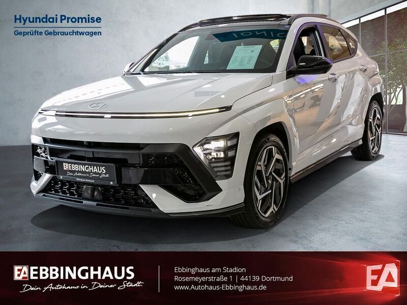 Weiss Gebraucht 2023 Hyundai Kona N Line SUV | 31.990 € (Etwas zu teuer) - Bild 1/4