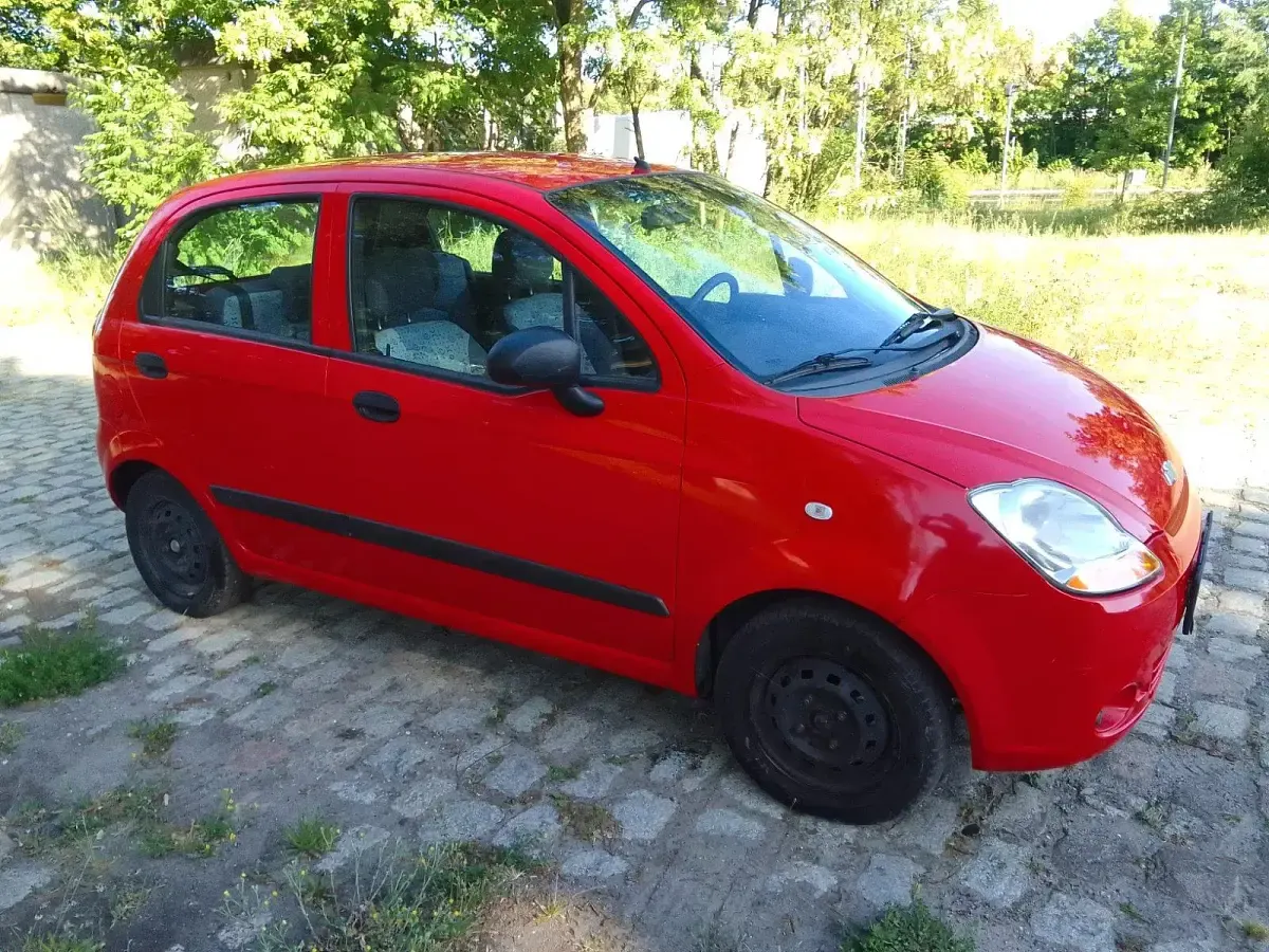 Gebraucht Chevrolet Matiz 52 PS (38 kW) 2010 Rot Kleinwagen