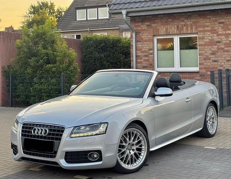 Grau Gebraucht 2009 Audi A5 Cabriolet S-Line Cabrio | 6.950 € (Superpreis) - Bild 1/4