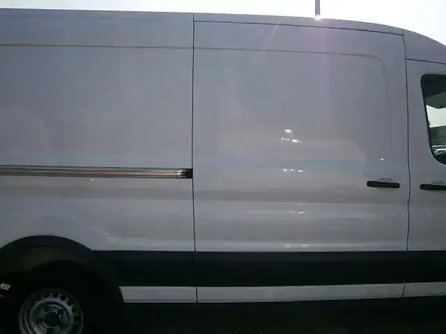 Gebraucht Ford Transit 125 PS (91 kW) 2015 Weiß Van / Kleinbus