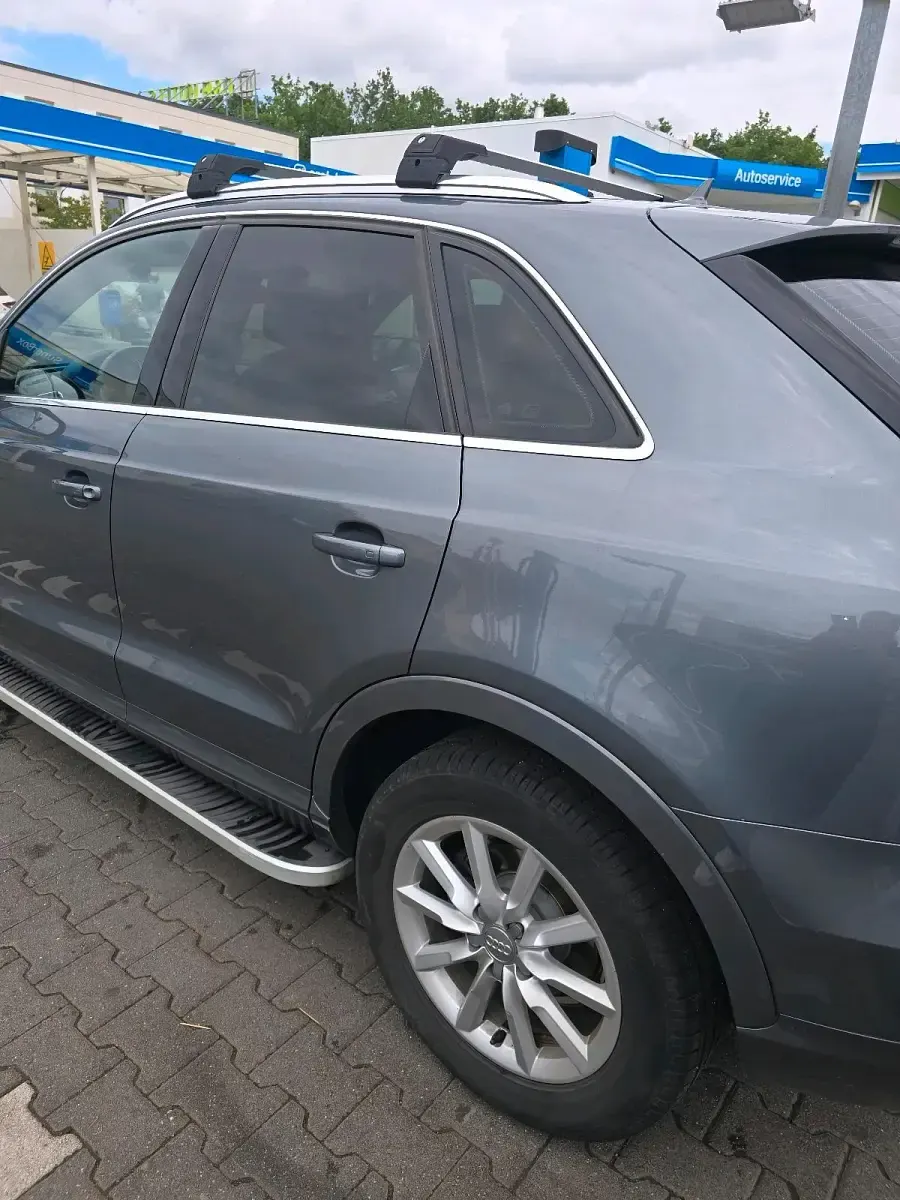 Gebraucht Audi Q3 140 PS (102 kW) 2013 Grau SUV