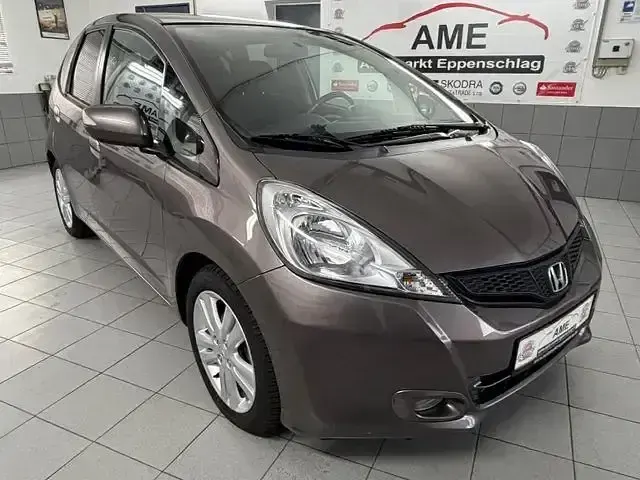 Gebraucht Honda Jazz Comfort 99 PS (72 kW) 2013 Grau Kleinwagen