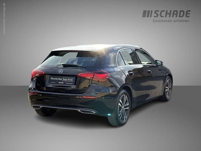Gebraucht Mercedes A180 Progressive 136 PS (100 kW) 2025 Schwarz Limousine