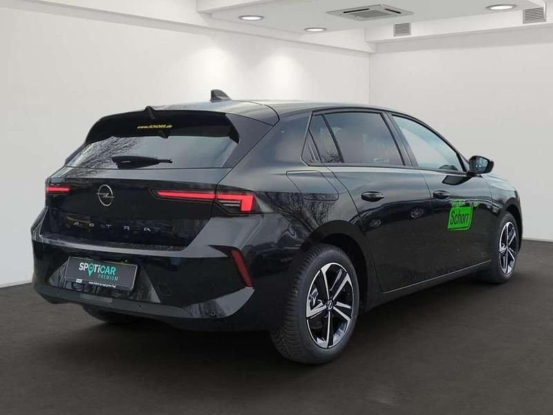Gebraucht Opel Astra Edition 131 PS (96 kW) 2025 Schwarz Limousine