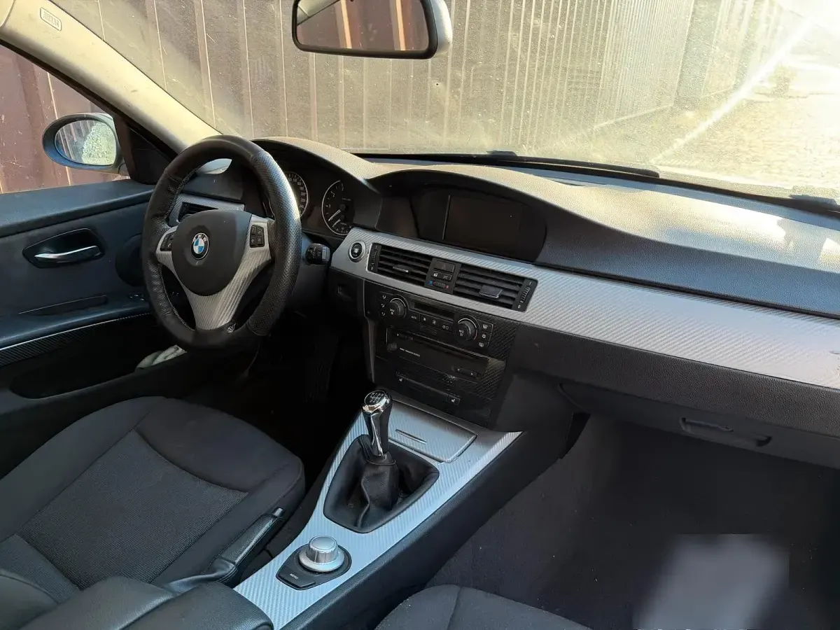 Gebraucht BMW 320 150 PS (110 kW) 2005 Silber Kombi