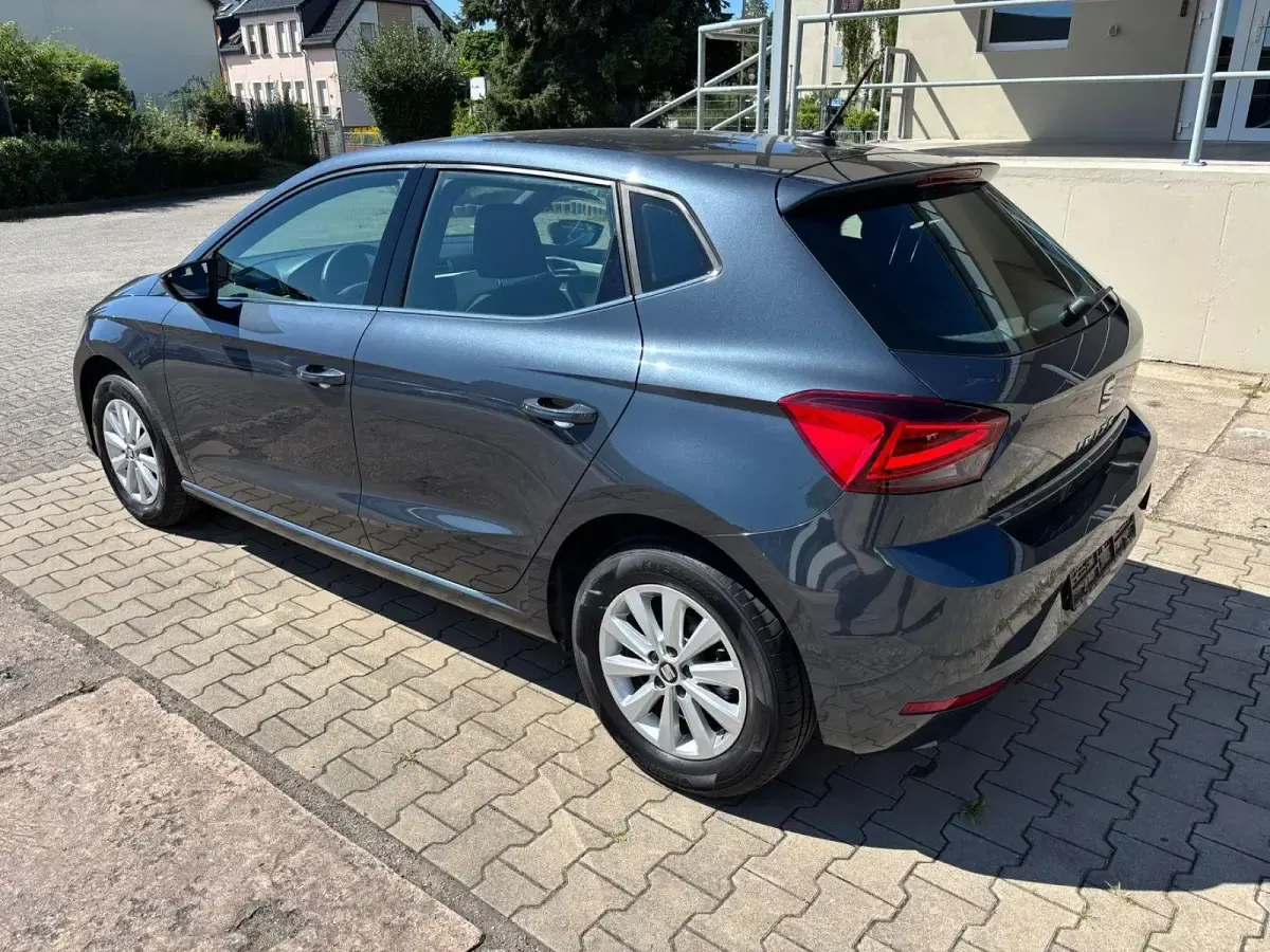 Gebraucht Seat Ibiza XCELLENCE 110 PS (80 kW) 2021 Grau Limousine