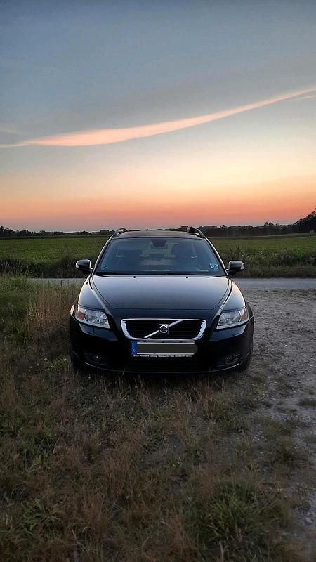 Gebraucht Volvo V50 125 PS (91 kW) 2009 Schwarz Kombi