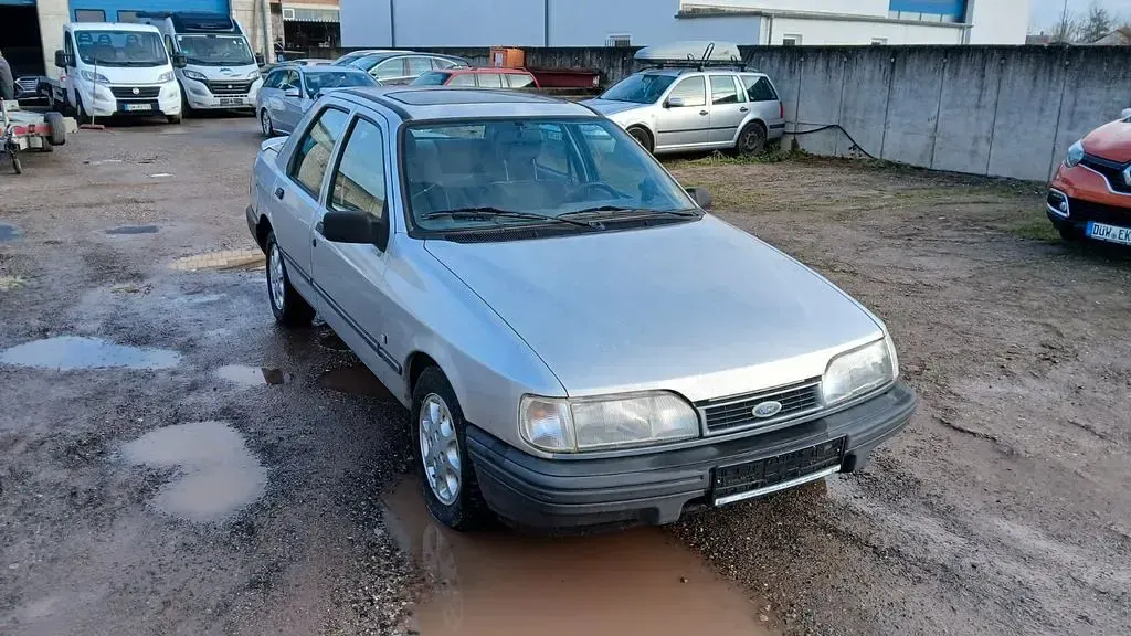 Gebraucht Ford Sierra 120 PS (88 kW) 1991 Silber Limousine