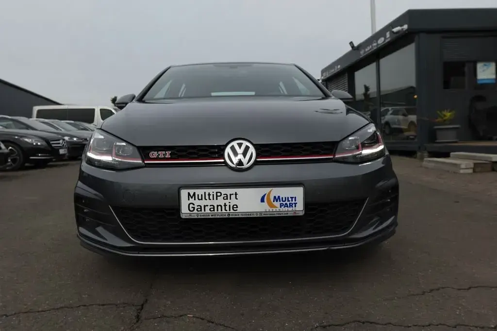 Second-hand VW Golf VII GTI 245 CP (180 kW) 2019 Gri Berlinǎ