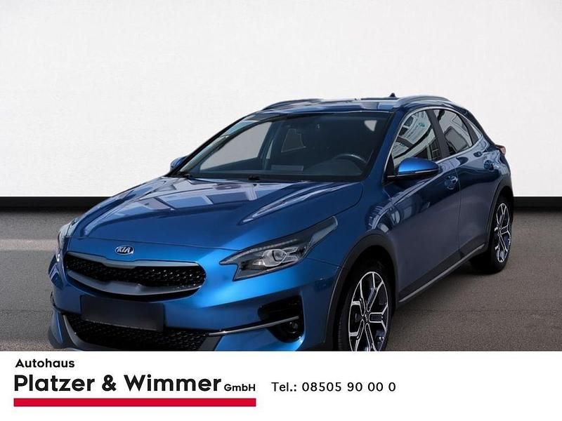Blau Gebraucht 2021 Kia XCeed SUV | 21.990 € (Etwas zu teuer) - Bild 1/4