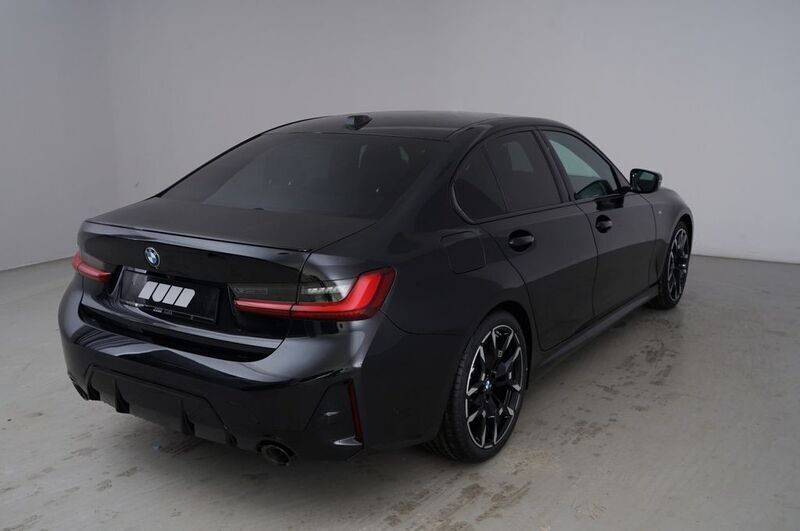 Second-hand BMW 320 Performance 190 CP (139 kW) 2024 Negru Berlinǎ