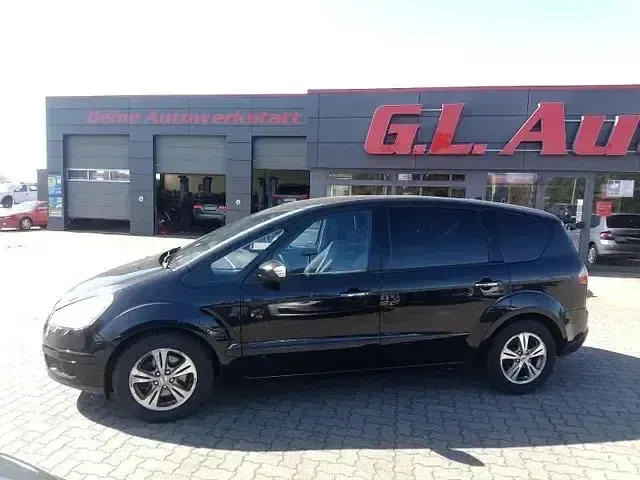Gebraucht Ford S-MAX Titanium 140 PS (102 kW) 2008 Schwarz Van / Kleinbus