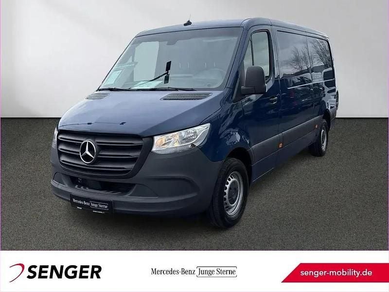 Gebraucht Mercedes Sprinter 170 PS (125 kW) 2024 Blau Van
