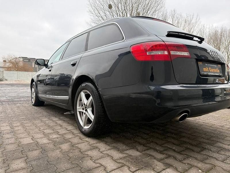 Gebraucht Audi A6 Advanced Plus 190 PS (139 kW) 2011 Schwarz Kombi