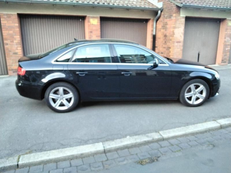 Usata Audi A4 160 CV (117 kW) 2011 Nero Berlina