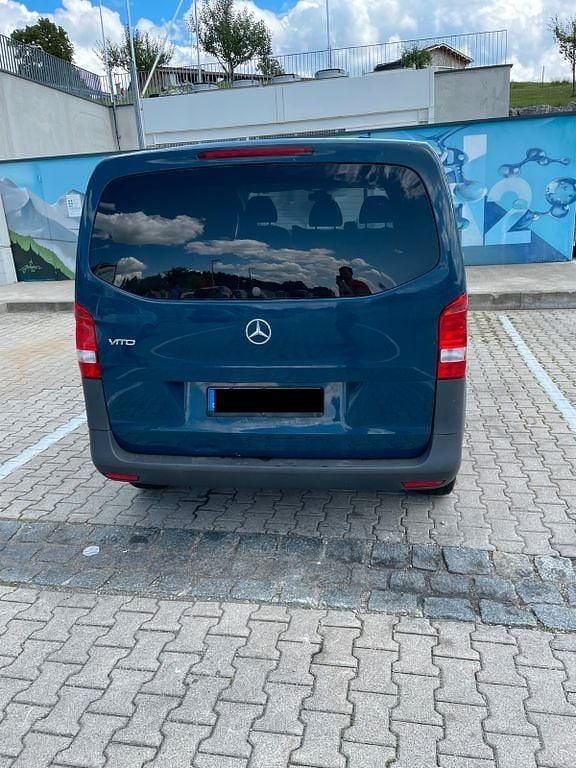 Gebraucht Mercedes Vito 88 PS (64 kW) 2015 Blau Van
