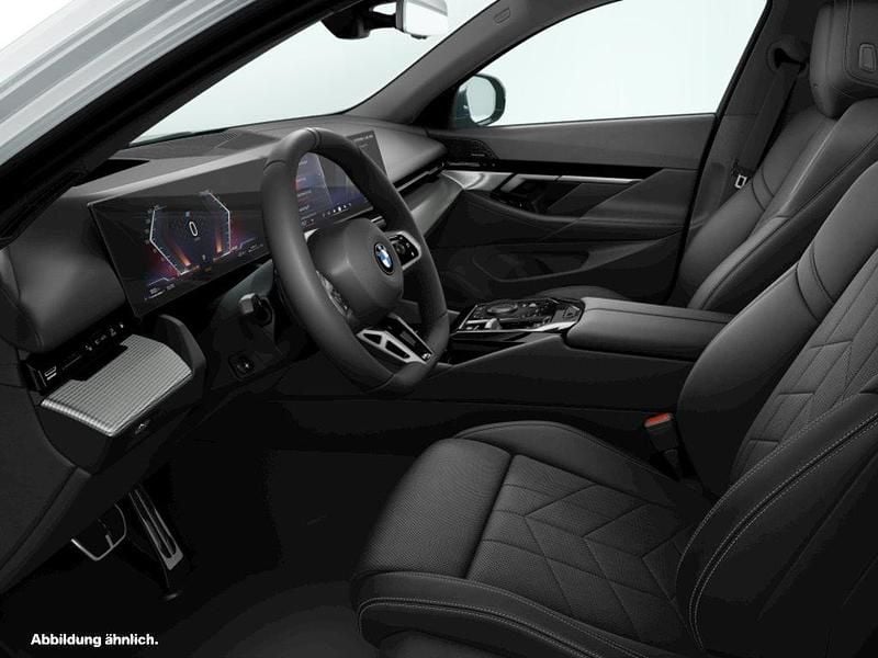 Gebraucht BMW 540 M Sport 286 PS (210 kW) 2025 Grau Kombi
