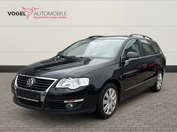 Gebraucht VW Passat Comfortline 125 PS (91 kW) 2016 Gold Kombi