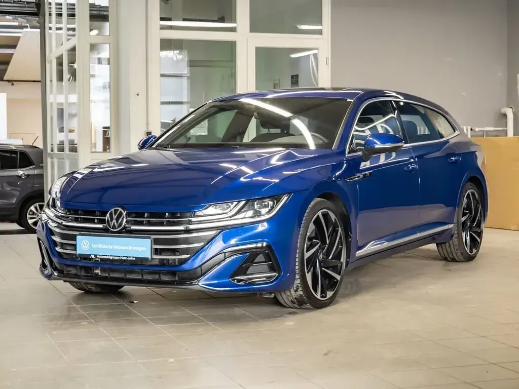Gebraucht VW Arteon Pro 200 PS (147 kW) 2023 Blau Kombi