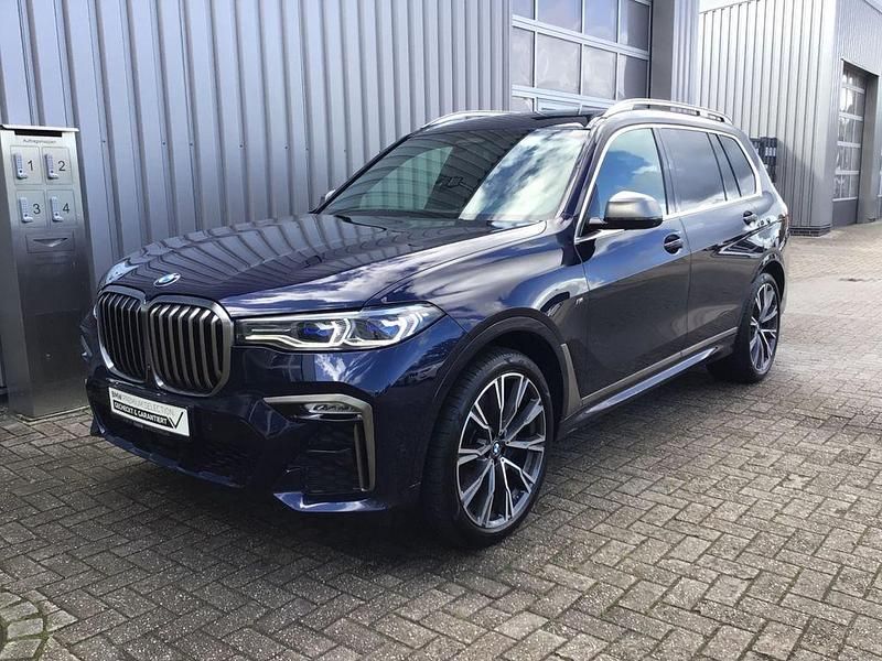 Blau Gebraucht 2020 BMW X7 Sport Line SUV | 59.890 € (Fairer Preis) - Bild 1/4