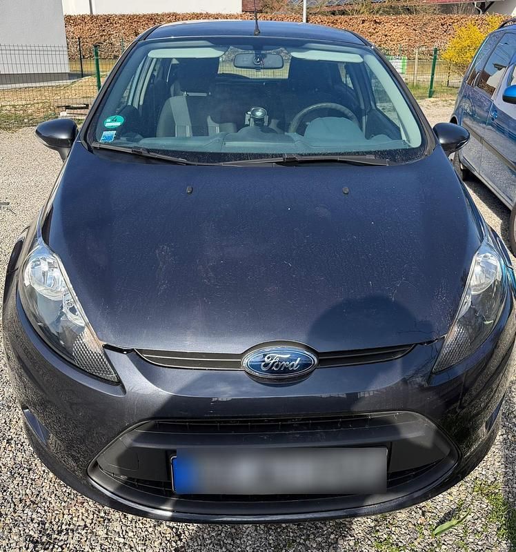 Gebraucht Ford Fiesta 75 PS (55 kW) 2009 Grau Kleinwagen