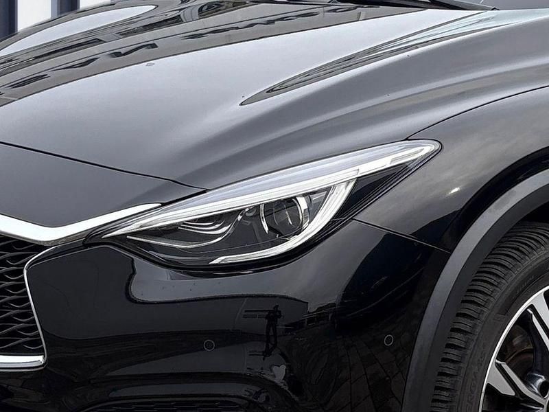 Gebraucht Infiniti QX30 170 PS (125 kW) 2017 Schwarz SUV