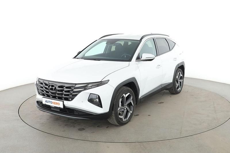 Weiß Gebraucht 2024 Hyundai Tucson Trend SUV | 31.050 € (Superpreis) - Bild 1/3
