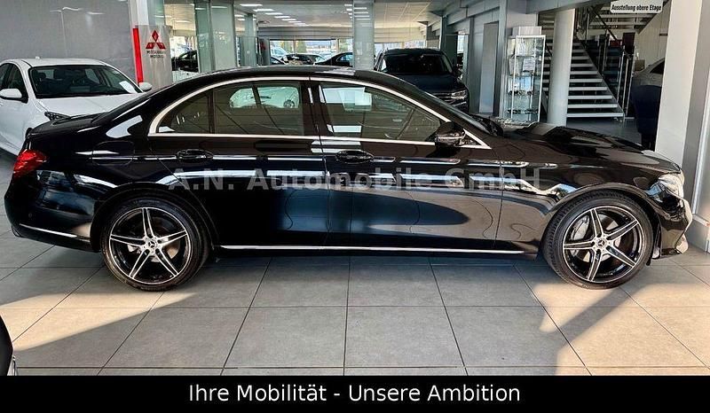 Gebraucht Mercedes E350 Avantgarde 299 PS (219 kW) 2019 Schwarz Limousine