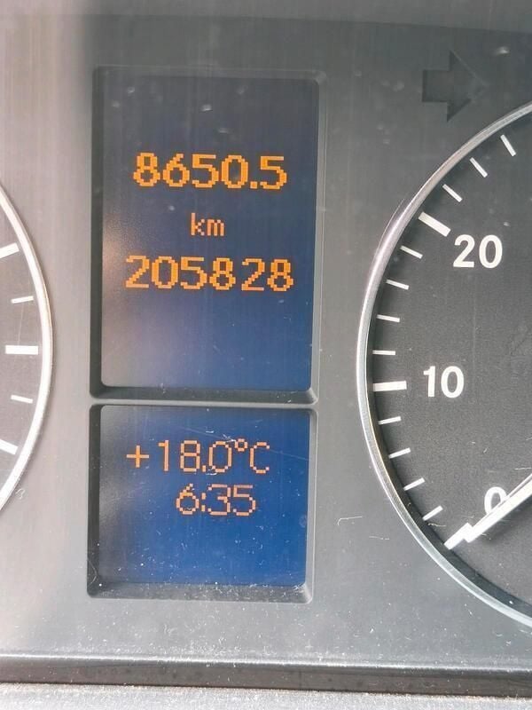Gold Gebraucht 2004 Mercedes A150 Kleinwagen | 950 € (Fairer Preis) - Bild 1/4