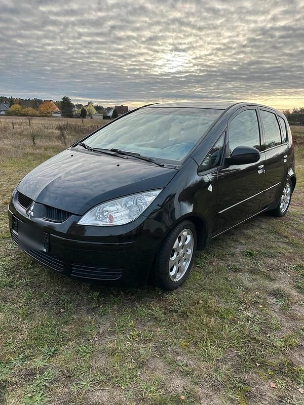 Schwarz Gebraucht 2005 Mitsubishi Colt Kleinwagen | 1.750 € (Etwas zu teuer) - Bild 1/4