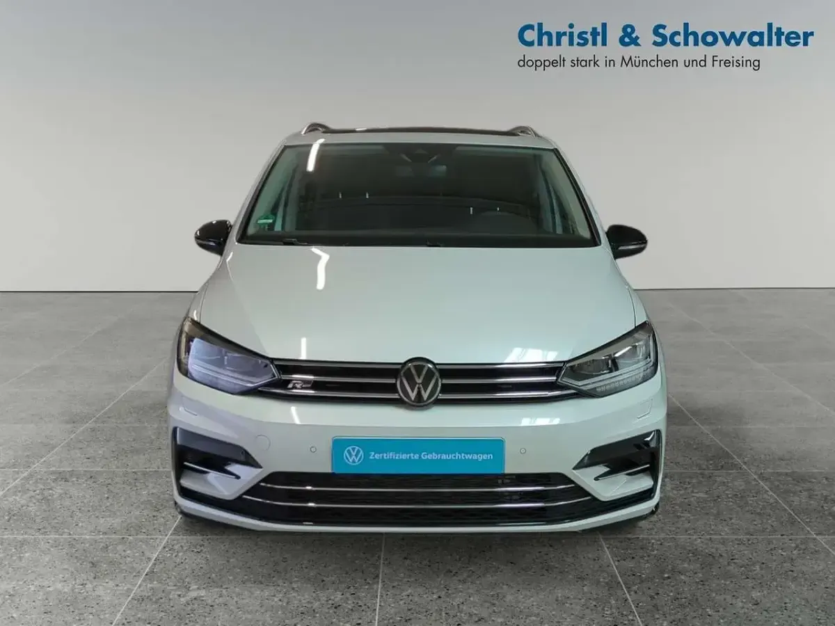Gebraucht VW Touran Goal 150 PS (110 kW) 2025 Oryxweiss perlmutteffekt Van / Kleinbus