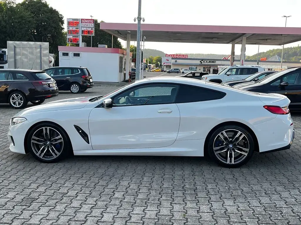 Gebraucht BMW M850 Performance 530 PS (389 kW) 2021 Weiß Coupé