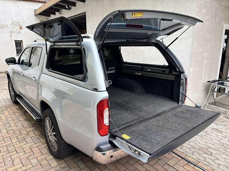 Gebraucht Mercedes X350 258 PS (189 kW) 2018 Grau Abholung