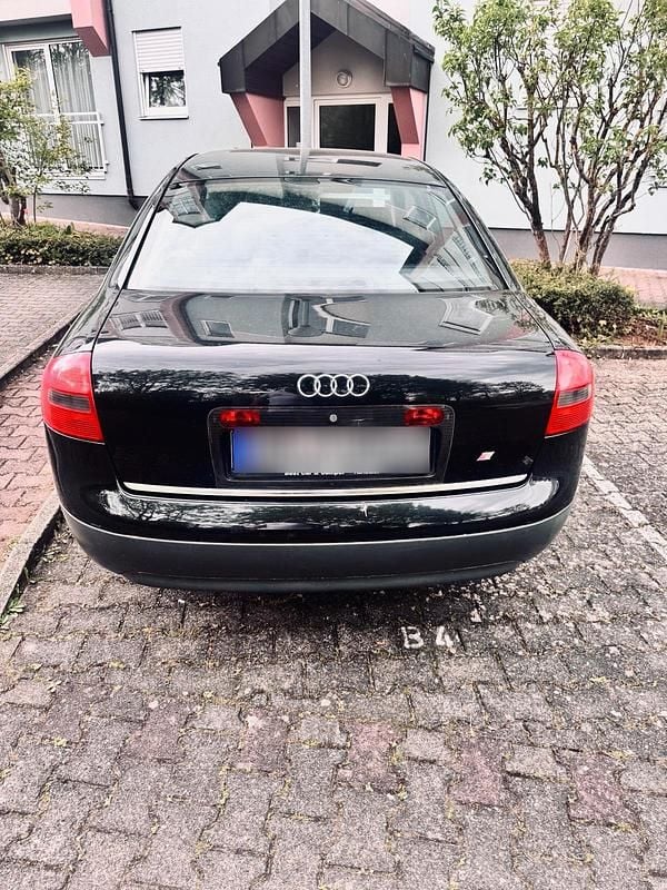 Gebraucht Audi A6 165 PS (121 kW) 2000 Schwarz Limousine