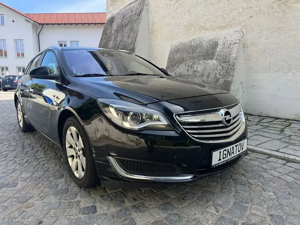Gebraucht Opel Insignia 163 PS (119 kW) 2014 Limousine