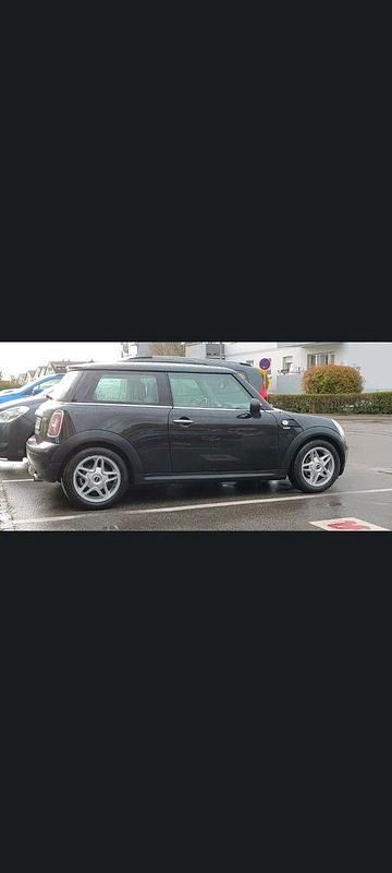 Gebraucht Mini ONE 75 PS (55 kW) 2010 Schwarz Kleinwagen
