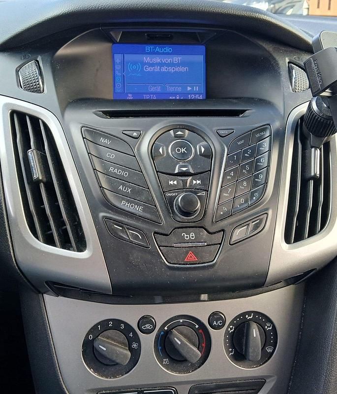 Gebraucht Ford Focus 160 PS (117 kW) 2013 Schwarz Kombi